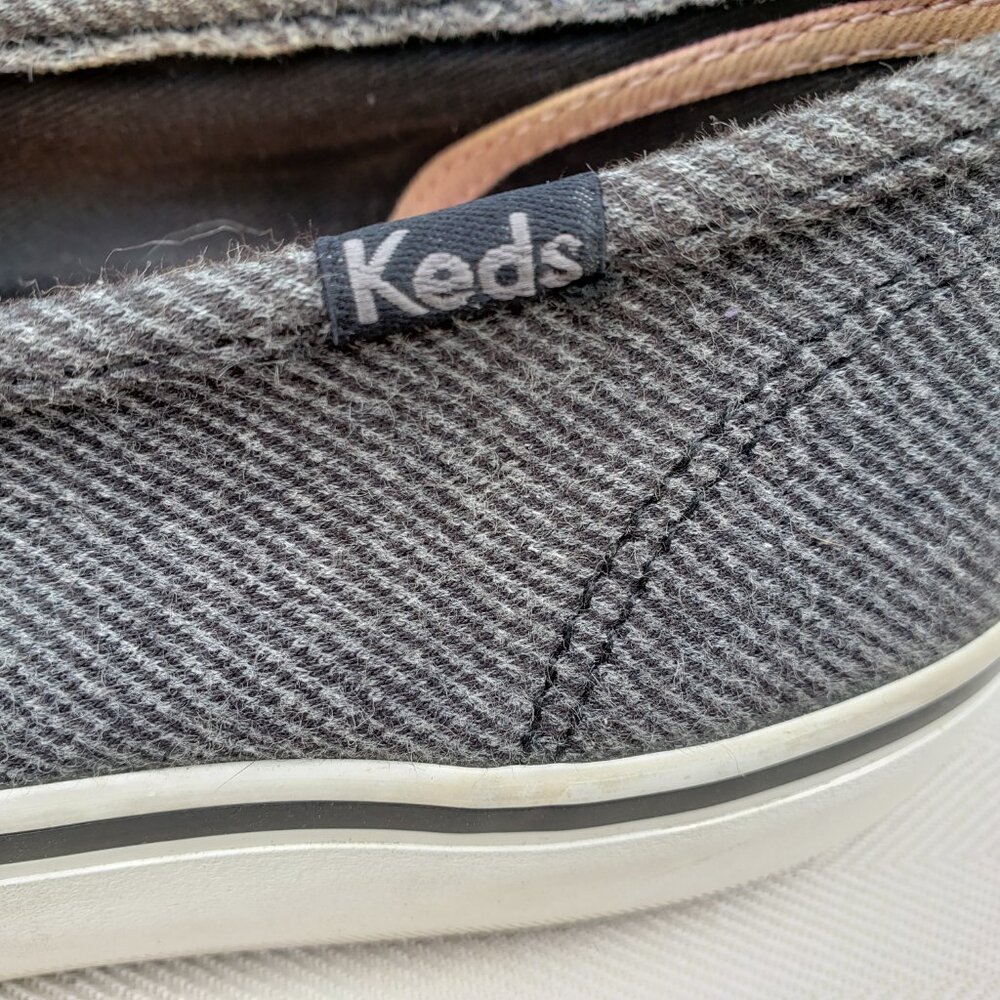EUC KEDS double decker slip-on sneaker in pewter grey (9) KICKS - Picture 5 of 8